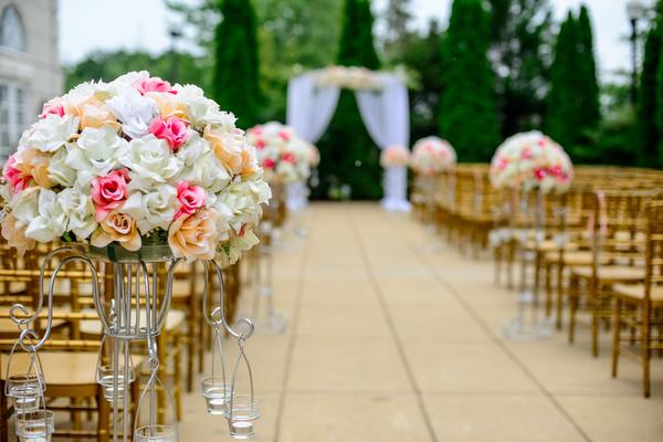 Outdoor Ceremony Image